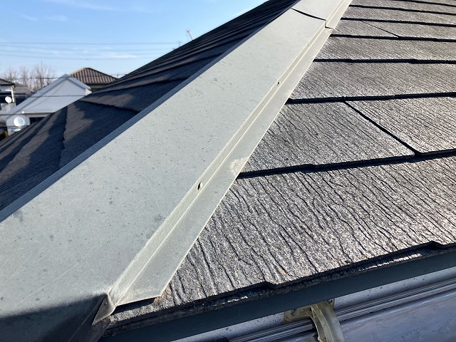 名古屋市緑区 築15年 棟板金釘抜け補修